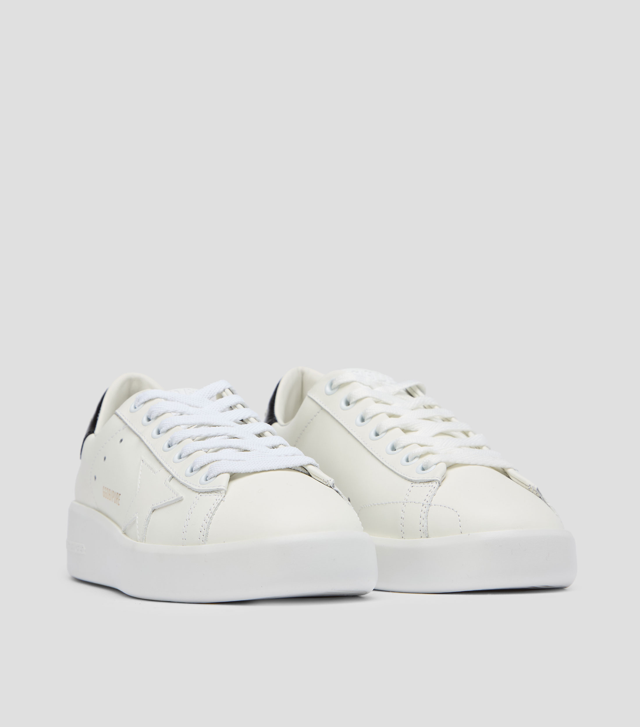 Tenis casuales Pure Star New en piel vacuna Mujer